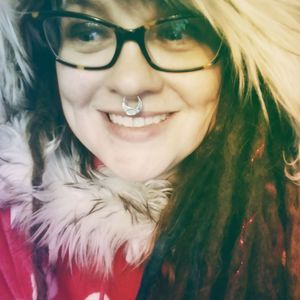 Meet your Posher, Leslie